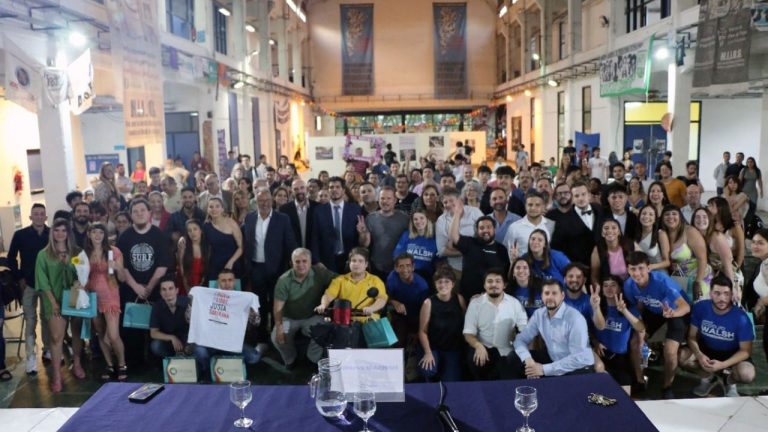 Egresados As De Periodismo Deportivo De La ExEsma Recibieron Su Diploma