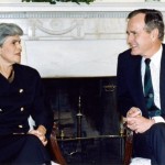 Violeta Chamorro en una de sus entrevistas con George Bush, su aliado político