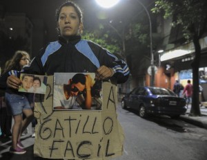 Lucas Cabello - Gatillo Fácil