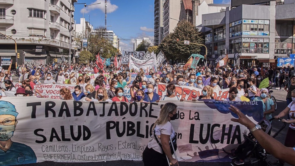 Manifestación de
trabajadores de salud, Mar del Plata