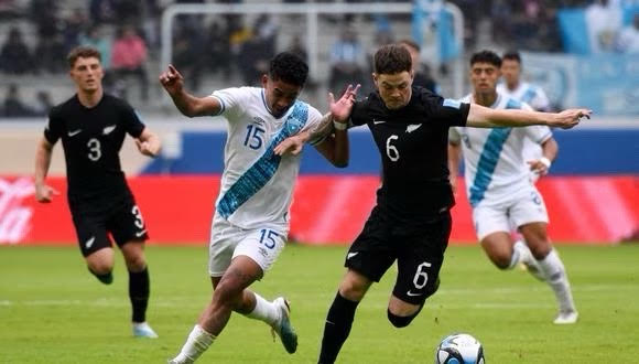  Guatemala no pudo en su debut y Nueva Zelanda ya se ilusiona con los octavos de final