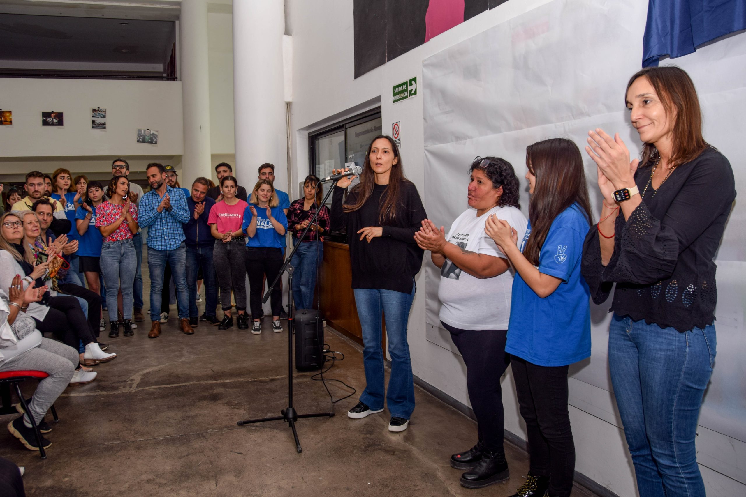 Secretaria de Género Gabriela Chaparro realiza la apertura del acto